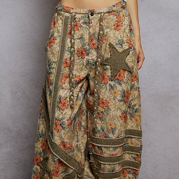 POL Pants - POL Floral Wide-Leg Pants with Star Patch